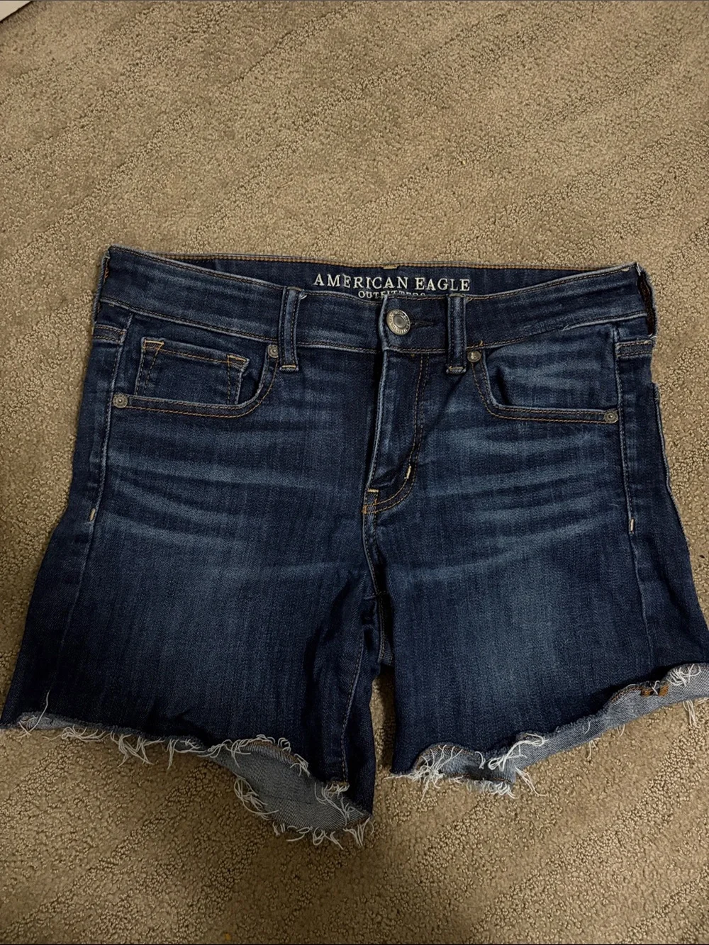 American Eagle Outfitters Dark Blue Stretch Denim Shorts size 6 - Picture 2 of 4